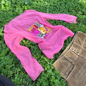 Mesh graphic tee with a cute design